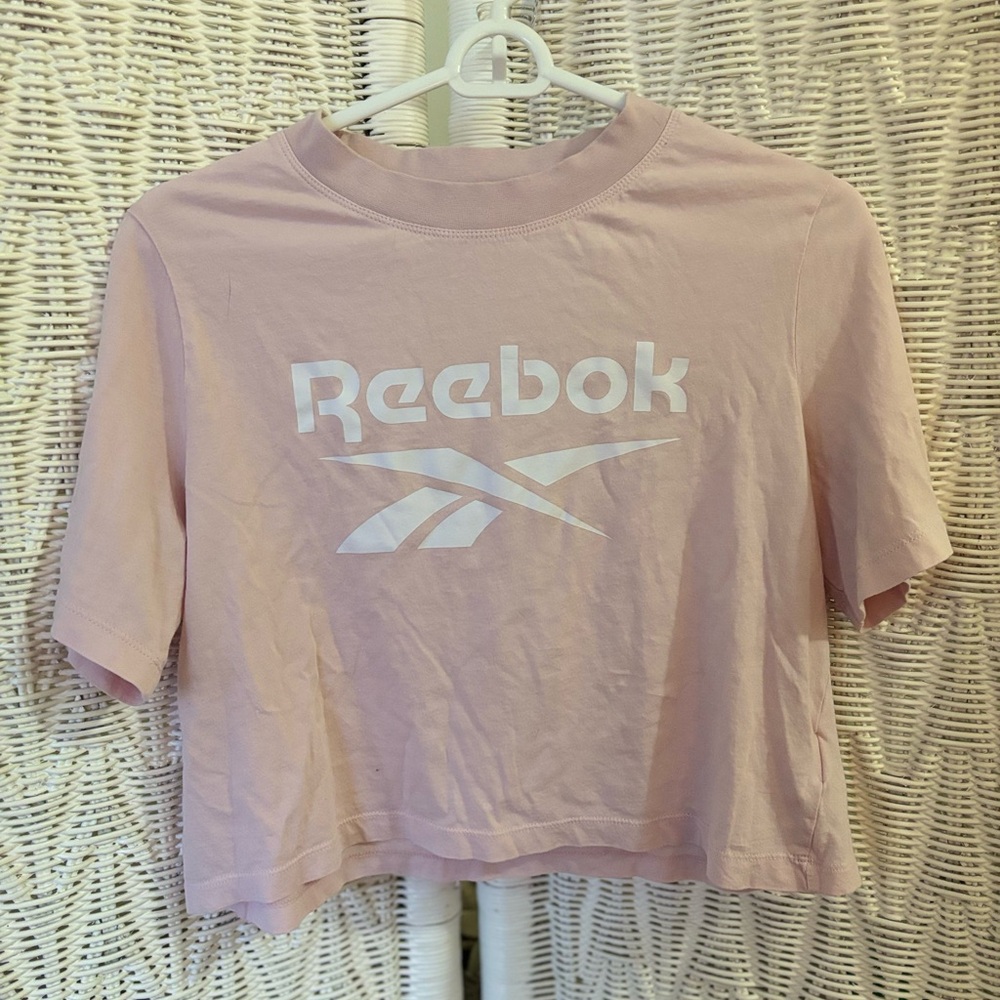 Light Pink Reebok cropped Tee